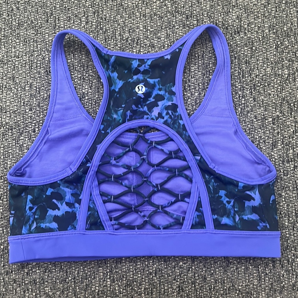 Lululemon Sweaty or Not Bra - Picture 5 of 6